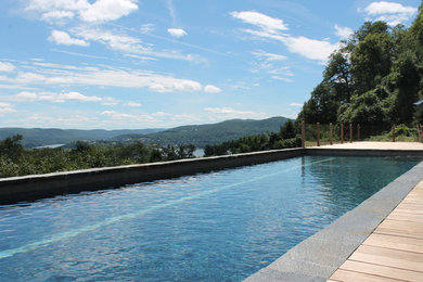 Example of a large trendy pool design in New York
