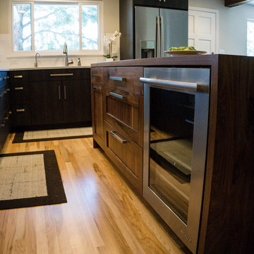 Foothills Mountain Modern Kitchen