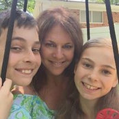Julie Lambert's photo