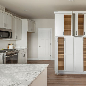 Functional Bright Kitchen