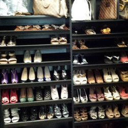 Black traditional wood closets - Products