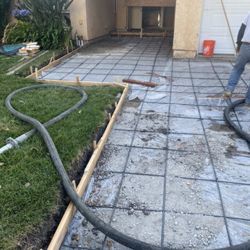 Driveway with stamp concrete