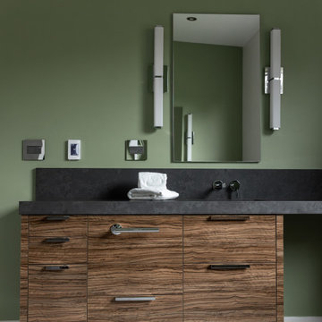 Modern Luxe Bathroom