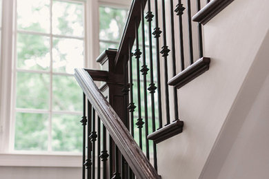 Staircase - traditional staircase idea in Chicago