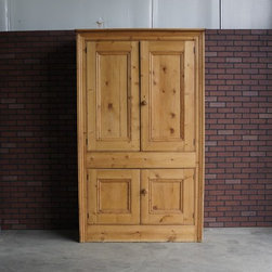 European Flair Furniture - China Cabinets And Hutches