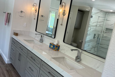 Bathroom - bathroom idea in San Francisco