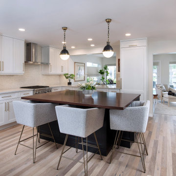 Transitional Kitchen, Wet Bar and Great Room Remodel in Ft. Myers, Florida