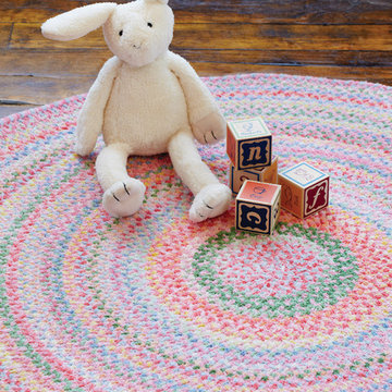 Baby's Breath Round Braided Rugs, Pink