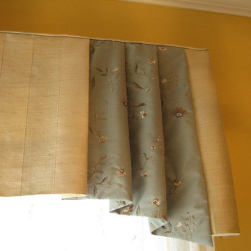 Traditional custom Dining Room valance with Irish lace sheers