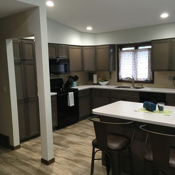 Modern Kitchen Remodel Done in Gray Maple Dover