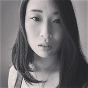 Yuh-Line Niou's photo