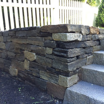 Mixed Granite Retaining Wall