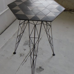 Gueridon side table - Products