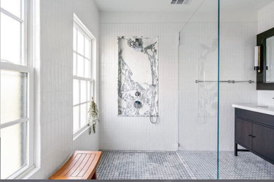 Bathroom photo in San Francisco