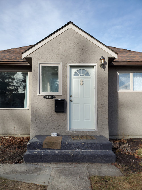 What Color Should I Paint My Stucco 1940's House?