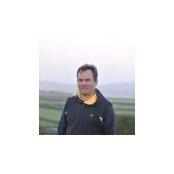 Stuart Mills's photo
