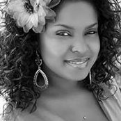 Kenitra Flores's photo