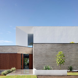 The Stratum House - Building Materials