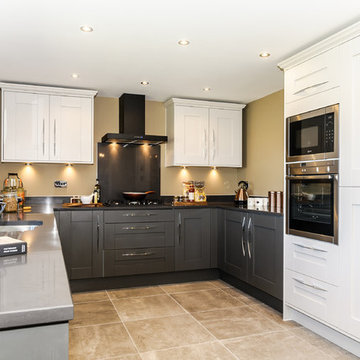 Savoy Shaker Painted in Light Grey and Lava with Silestone Worktops