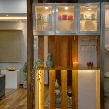 Beautiful composition of Breakfast Table on the Foyer wall