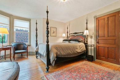 Bedroom - modern bedroom idea in Philadelphia