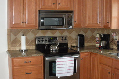 Inspiration for a kitchen remodel in St Louis
