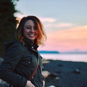 Lacey Lee's photo
