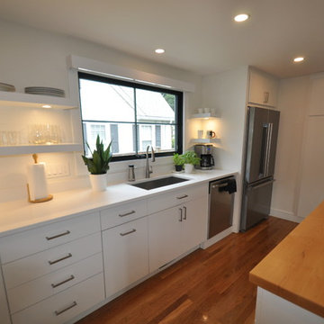 Uncomplicated Kitchen Design- Project 4031