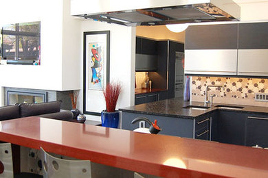 Example of a kitchen design in Denver