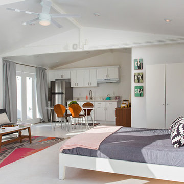 Garage converted into a studio in Los Angeles
