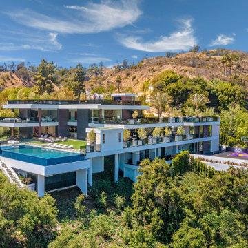 Bundy Drive Brentwood, Los Angeles modern luxury hillside home