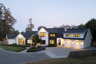 Farmhouse exterior home idea in Vancouver