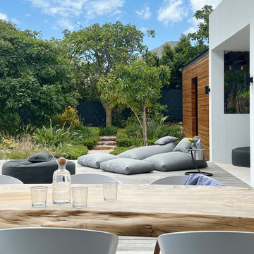 Nimano Hillside