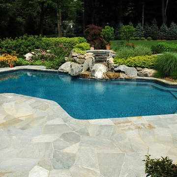 Naturalistic Hideaway