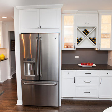 Cozy Retro Kitchen in Arlington Heights