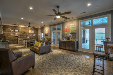 Example of a transitional home design design in Nashville