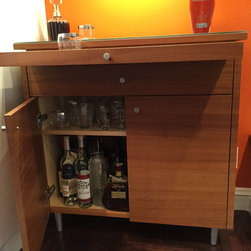Retro home SF - Wine And Bar Cabinets
