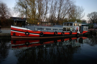 House Boat