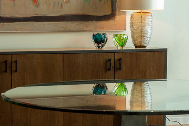 Example of a dining room design in Philadelphia