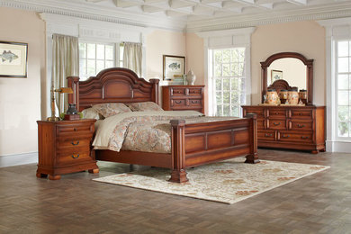Inspiration for a timeless bedroom remodel in Raleigh