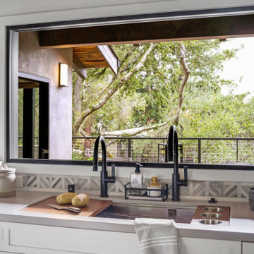 Pattern, Proportion, Presence: The Skyline Kitchen