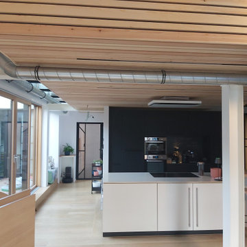 Transformation d'un hall de Stockage en cabinets médicaux et loft (BATEX)