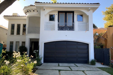 Example of an exterior home design in San Francisco