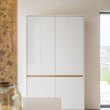 Rezana & Zola Matte Kitchen in Parched Oak & Light Grey