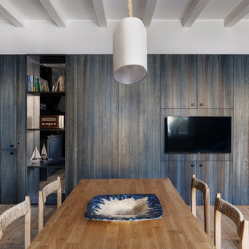 Sea Side Apartment