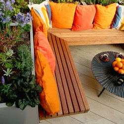 Planters for a Funky London Garden - Outdoor Plant Pots & Planters