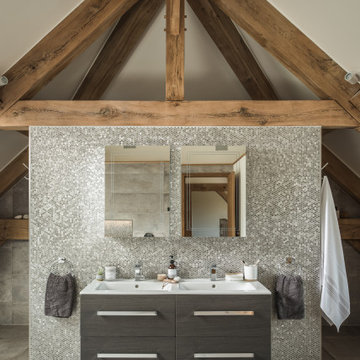 Master bathroom suite