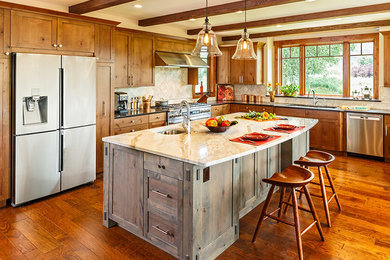 Arts and crafts kitchen photo in Albuquerque