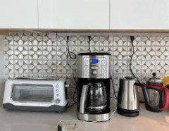 Plugmold with under-cabinet lighting