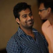 Akash Adukias foto